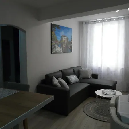 Appartement Flots De L Isle à LʼIsle-sur-la-Sorgue Extérieur photo